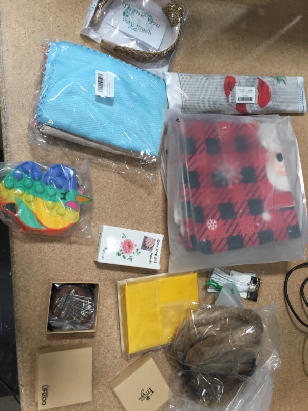 Photo 1 of MIXED BUNDLE OF CLOTHING GOODS AND ACCESSORIES**SIZES VARY**NO REFUNDS