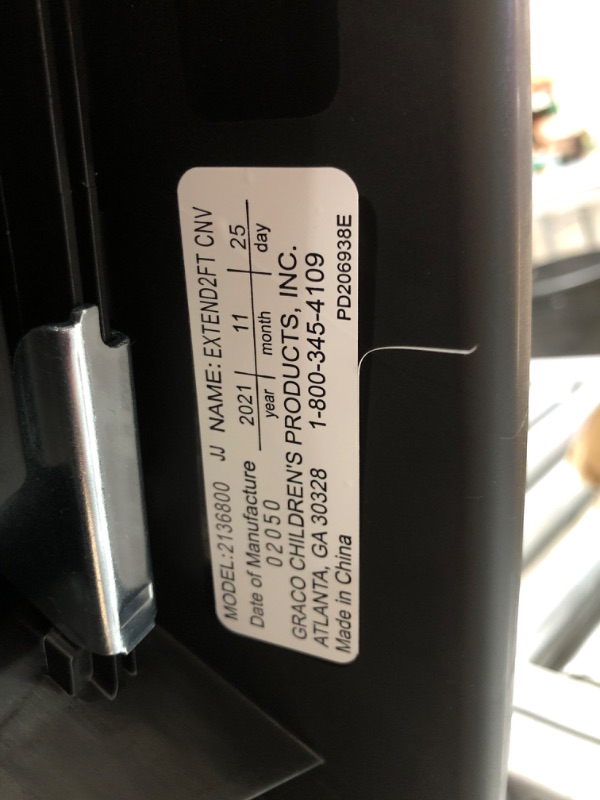 Photo 1 of Graco Extend2Fit Convertible Car Seat | Ride Rear Facing Longer with Extend2Fit, Redmond, Amazon Exclusive
