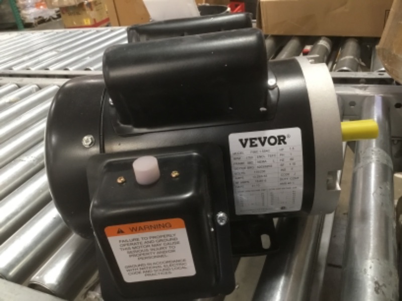 Photo 1 of 141556c Electric Motor 1.5hp 1phase 1750rpm 5/8"shaft Flange Applicable General turns on but makes a weird noise
