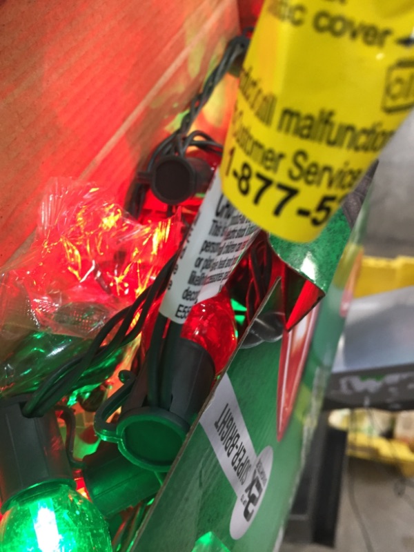 Photo 2 of 25 Light Smooth LED C9 Super Bright Red and Green Lights Christmas Lights on Spool