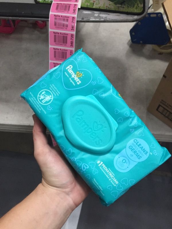 Photo 1 of Baby Wipes, Pampers Baby Diaper Wipes, BABY FRESH, 8 Refill Packs (Tub Not Included), 72 each TOTAL OF 576 WIPES 