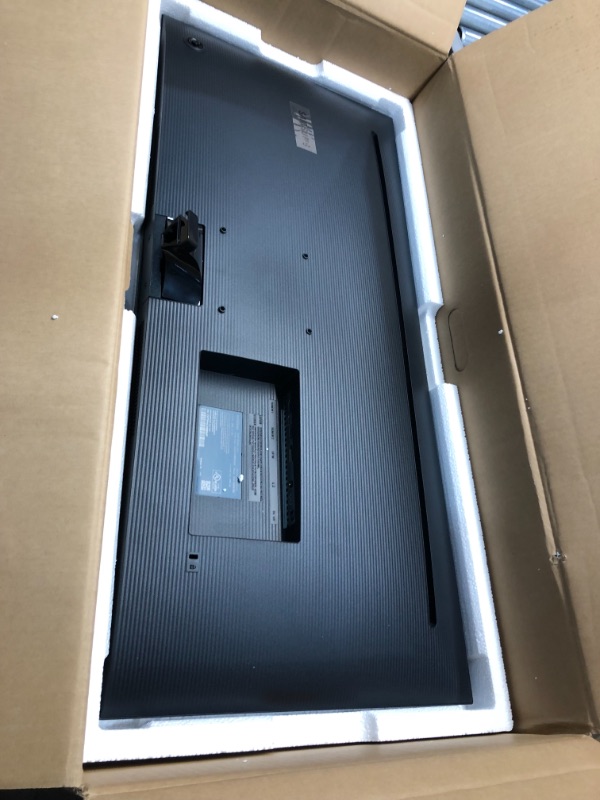 Photo 1 of Samsung S34J55W 34' 3440 X 1440 Ultra WQHD 21:9 2K Resolution 4ms 75Hz 2x HDMI DisplayPort AMD FreeSync Eye Saver Flicker Free LED Backlit Monitor
model: LS34J550WQNXZA
serial number: CWTWH4LR500663F