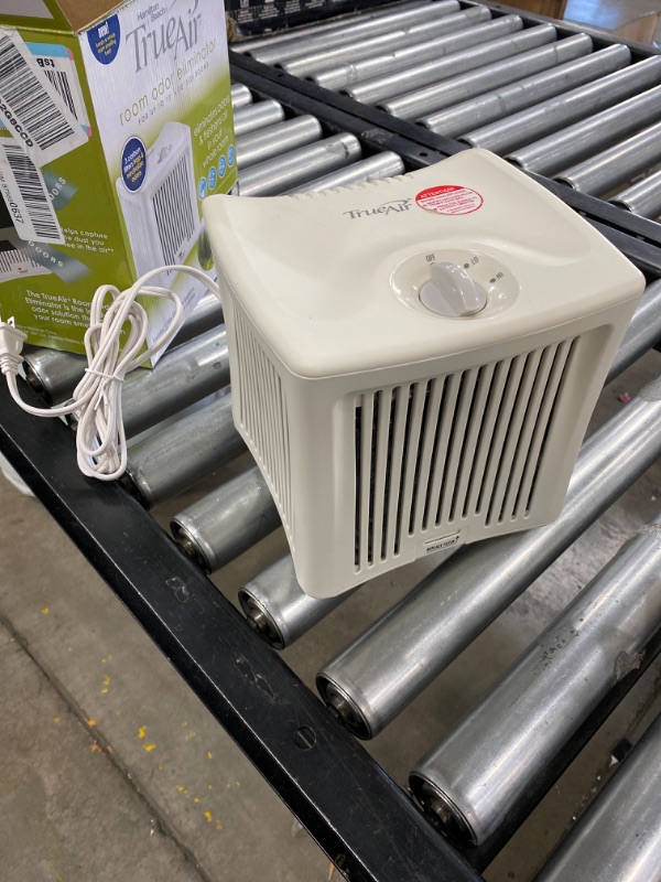 Photo 1 of Hamilton Beach TrueAir Room Odor Eliminator with 3 Carbon Filters + Green Mountain Scent Cartridge, Common Household-Tobacco, Pet, Bathroom, Trash (04532GM)
