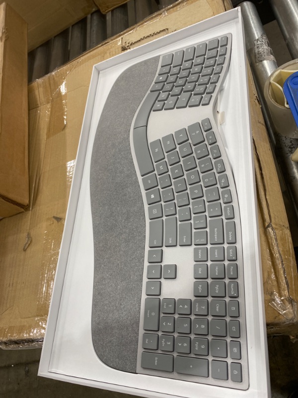 Photo 2 of Microsoft Surface Ergonomic Keyboard -