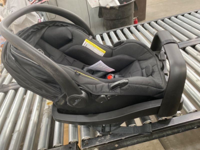 Photo 2 of Evenflo Pivot Xpand Modular Travel System with Safemax Infant Car Seat-Stallion