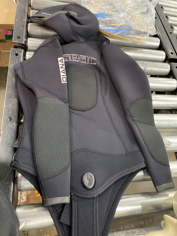 Photo 1 of seac wetsuit xs