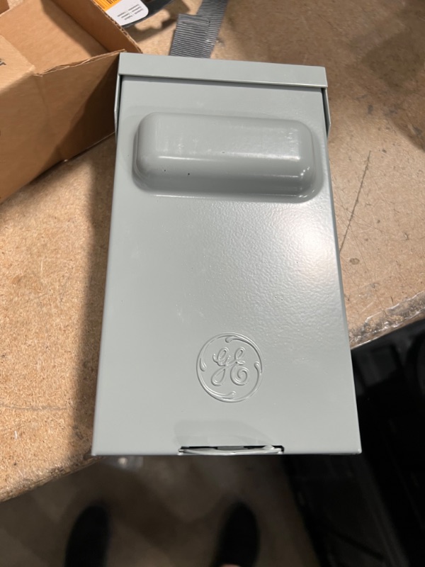 Photo 1 of 60 Amp 240-Volt Fused AC Disconnect

