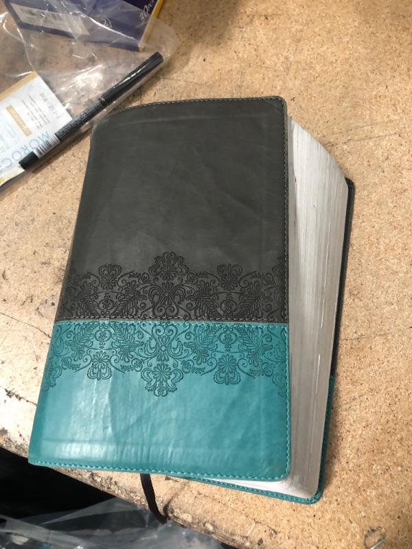 Photo 4 of NLT Life Application Study Bible, Personal Size, Duo-Tone, Juniper and Gray Lace