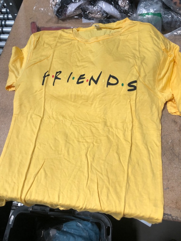 Photo 2 of  Friends Short Sleeves Light Yellow M