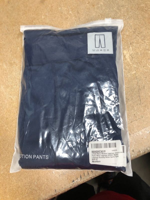 Photo 1 of CompressionZ Compression Pants Men Running Tights Base Layer Workout Leggings
SIZE: XL