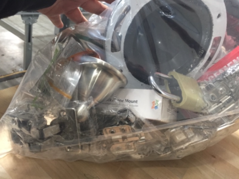 Photo 2 of ****SOLD AS IS ** NO REFUNDS -  BUNDLE OF ASSORTED HOME , ELECTRICAL & PLUMBING ITEMS    
