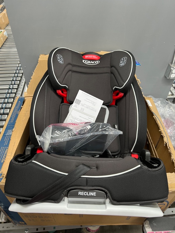 Photo 3 of Graco Atlas 65 2 in 1 Harness Booster Seat | Harness Booster and High Back Booster in One, Glacier , 19x22x25 Inch (Pack of 1)
