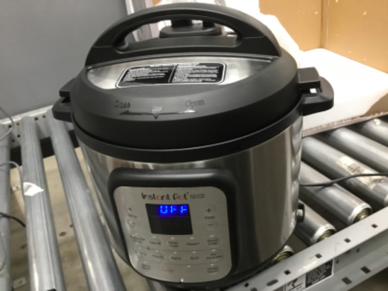 Photo 2 of Instant Pot Duo Crisp Large 6Qt 11-in-1 Air Fryer & Electric Pressure Cooker Combo with Multicooker Lid that Air Fries, Steams, Slow Cooks, Sautés, Dehydrates & More, Free App With 1300 Recipes
