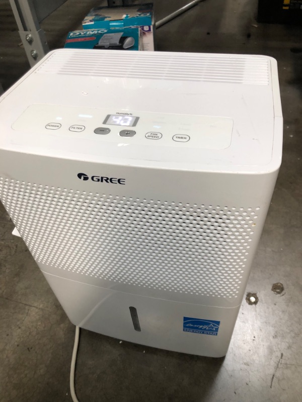 Photo 3 of Gree Energy Star 20-Pint Dehumidifier for a Room up to 1500 Sq. Ft.

**powers on!**
