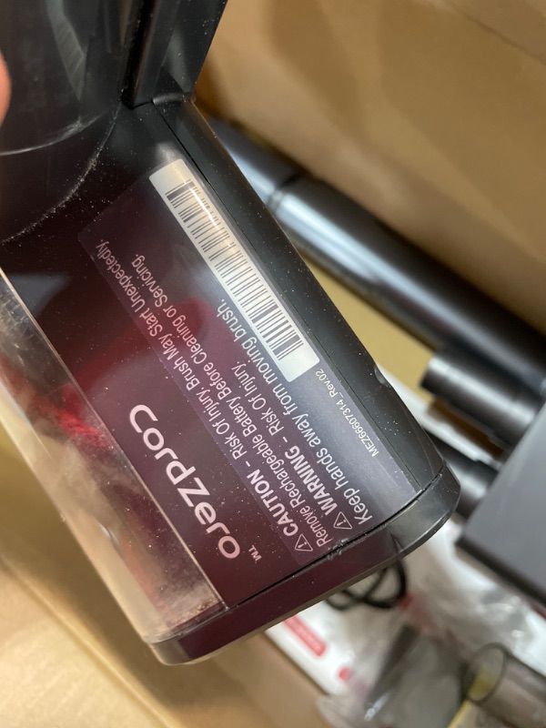 Photo 3 of LG CordZero A9 Kompressor Cordless Vacuum
