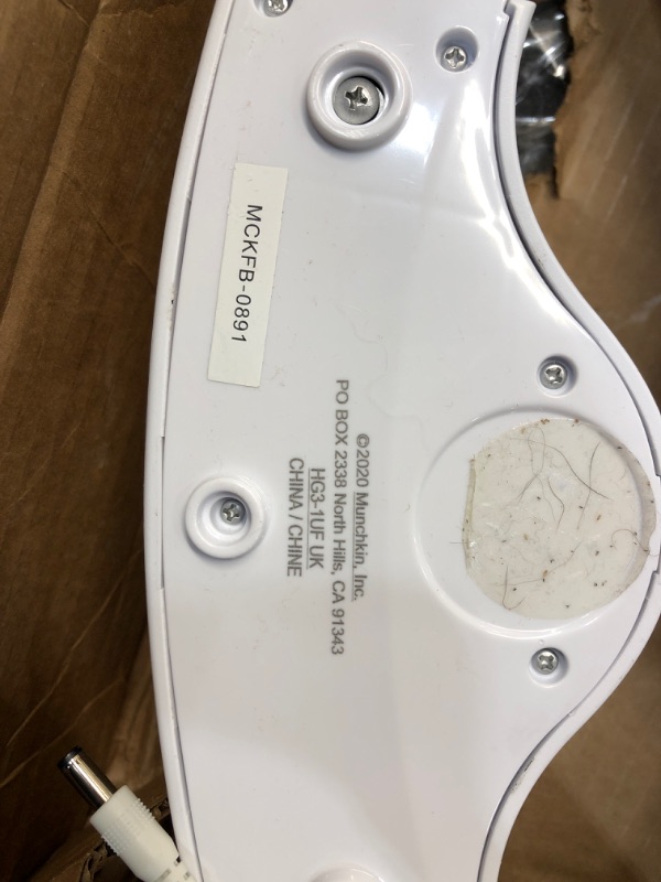 Photo 1 of Munchkin Bluetooth Enabled Lightweight Baby Swing with Natural Sway in 5 Ranges of Motion, Includes Remote Control
