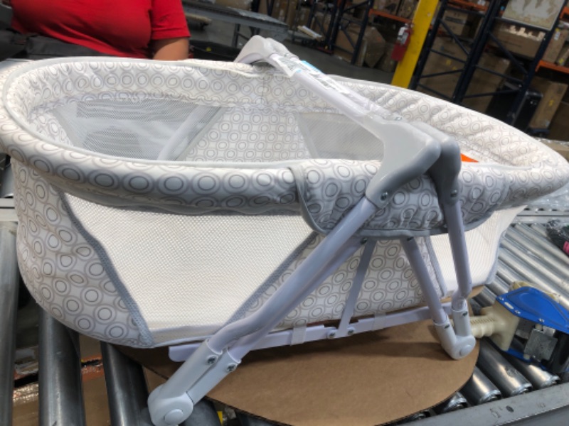 Photo 4 of Delta Children EZ Fold Ultra Compact Travel Bassinet
