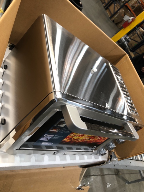 Photo 1 of DeLonghi EO241150M Livenza Stainless Steel Digital Convection Oven

