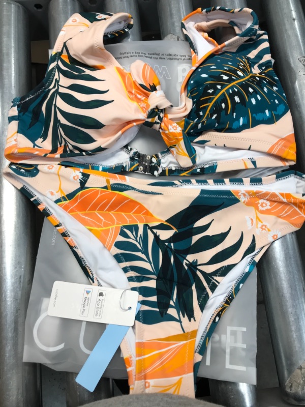 Photo 1 of CUPSHE Women's Floral Print Knot ,Bikini Sets Two Piece Bathing Suit