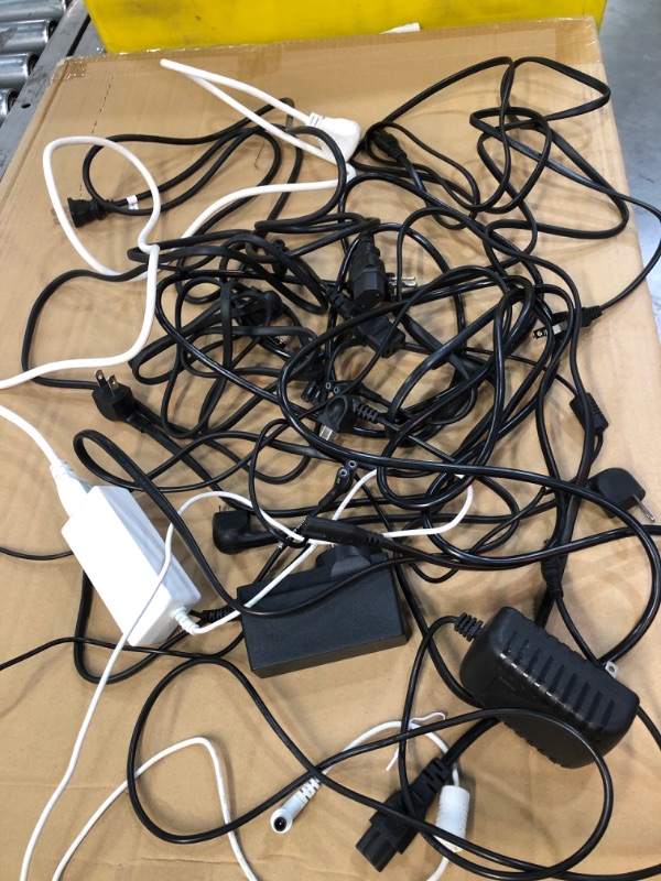 Photo 2 of SOLD AS IS !! bundle of assorted display cables and power cords -NO RETURNS 