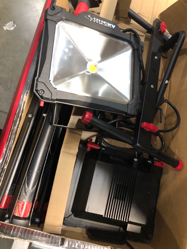 Photo 2 of Husky 10,000-Lumen Twin-Head LED Work Light