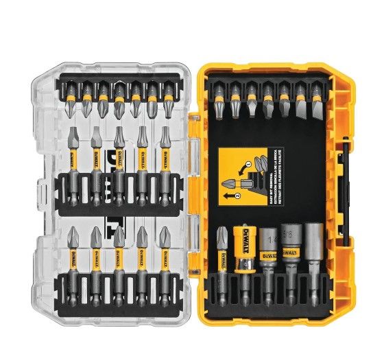 Photo 1 of 2 pck -DEWALT MAXFIT Screwdriving Set with Sleeve (30-Piece)