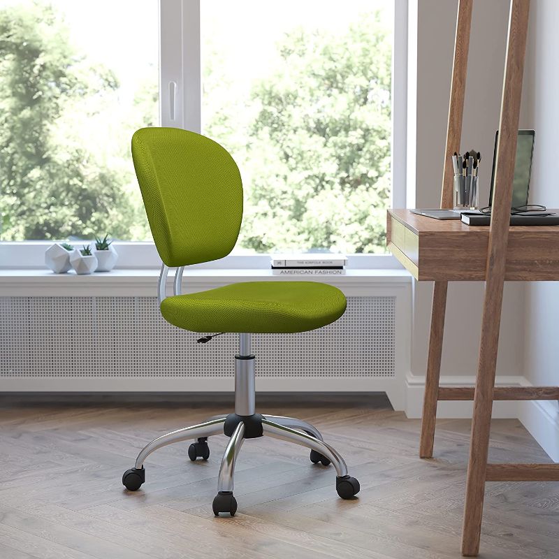 Photo 1 of Flash Furniture Mid-Back Apple Green Mesh Padded Swivel Task Office Chair with Chrome Base
