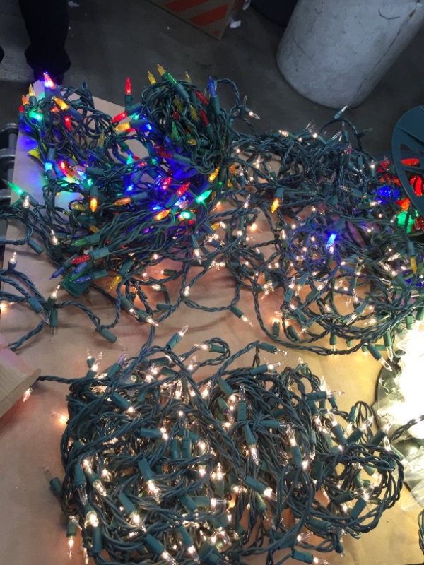 Photo 1 of ASSORTED BAG OF CHRISTMAS LIGHTS
**USED, FEW LIGHTS DO NOT TURN ON, MAJORITY FUNCTION, NO STOCK IMAGE**