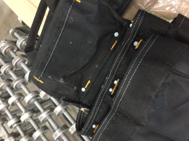 Photo 6 of **USED, CONDITION** CLC Custom Leathercraft 5605 Professional Carpenters Combo Tool Belt, Black, 18 Pocket

