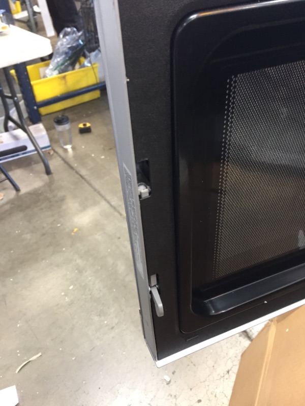 Photo 1 of ***DAMAGED. WILL NOT LOCK CLOSE**
Panasonic Microwave Oven NN-SN966S Stainless Steel Countertop/Built-In with Inverter Technology and Genius Sensor, 2.2 Cubic Foot, 1250W

