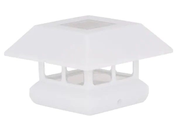 Photo 1 of 4 in. x 4 in. 7 Lumens White Plastic Solar Post Cap (Common: 4 in. x 4 in. ; Actual: 3-5/8 in. x 3-5/8 in. )
