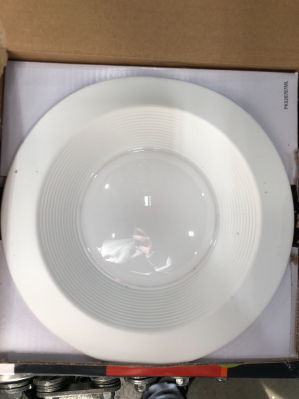 Photo 2 of Halo 6-in Remodel and New Construction White Airtight Ic Baffle Recessed Light Kit