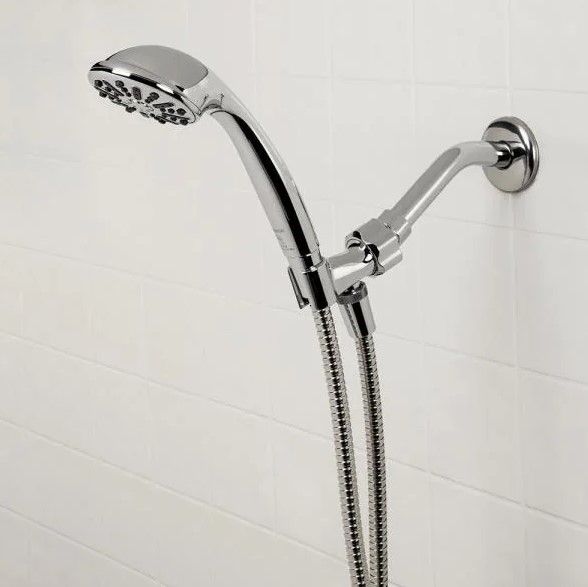 Photo 1 of 1-Spray 3.3 in. Single Wall Mount Handheld Shower Head in Chrome
AS IS USED