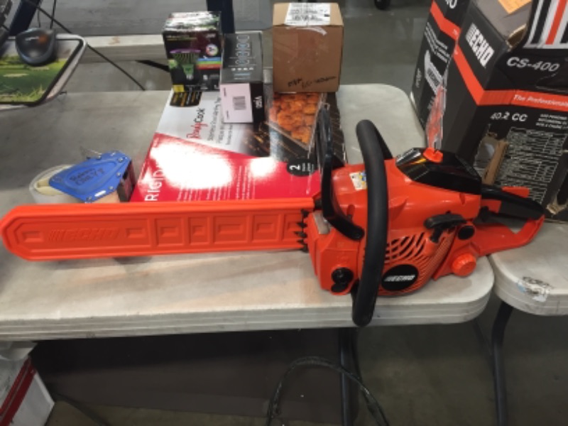 Photo 2 of 18 in. 40.2 cc Gas 2-Stroke Cycle Chainsaw
AS IS USED, GAS INSIDE, PLEASE SEE PHOTOS 