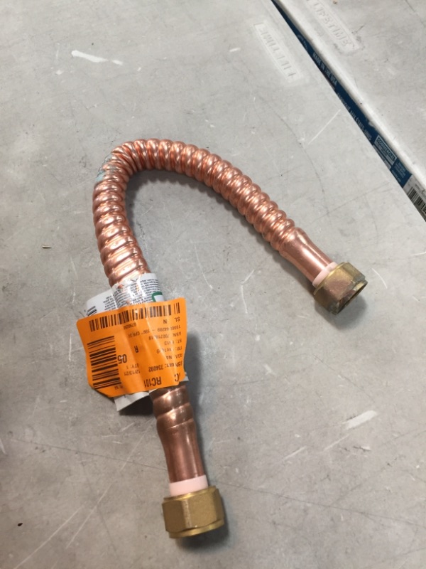 Photo 2 of 3/4 in. FIP x 3/4 in. FIP x 18 in. Copper Water Heater Connector
AS IS USED, BENT FROM SHIPPING PLEASE SEE PHOTOS 