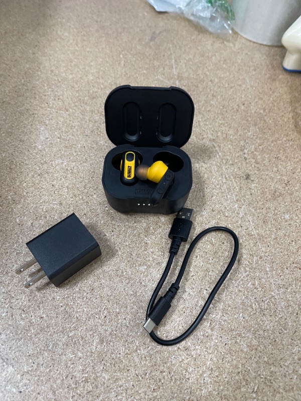 Photo 2 of DeWalt JOBSITE PRO-X1 True Wireless EARBUS with Charging CASE
