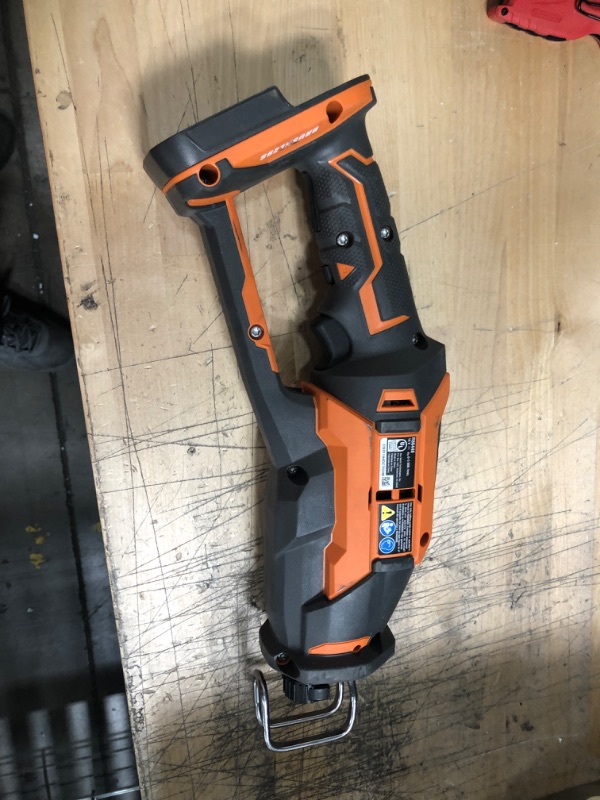 Photo 8 of -TOOL ONLY-
18V OCTANE Brushless Cordless One-Handed Reciprocating Saw (Tool Only)
