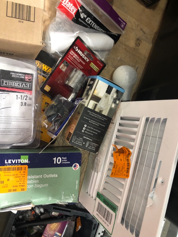 Photo 3 of ** NON REFUNDABLE BUNDLE OF HOME GOODS, HARDWARE AND TOOLS**