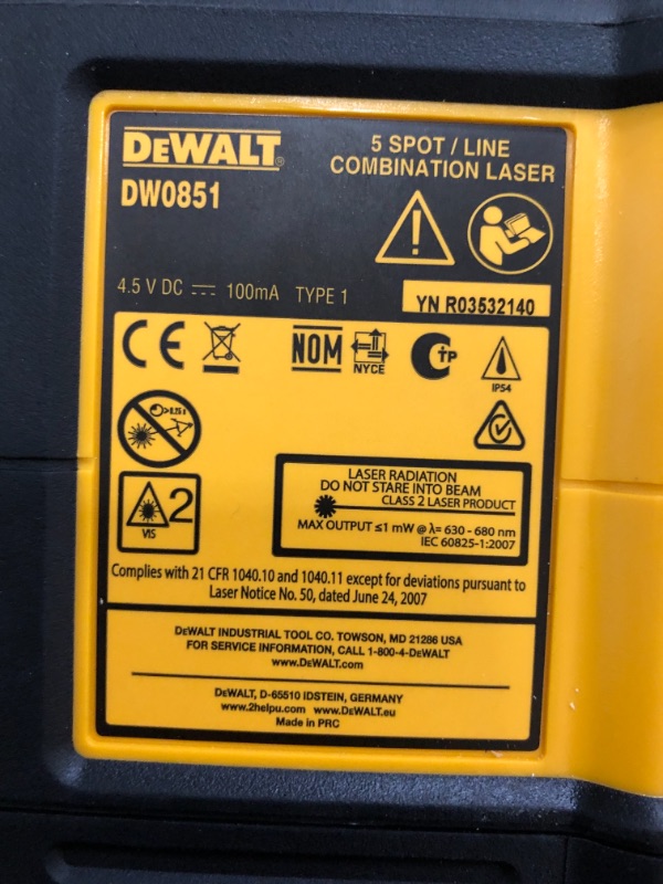 Photo 1 of 165 ft. Red Self-Leveling 5-Spot & Horizontal Line Laser Level with (3) AA Batteries & Case
