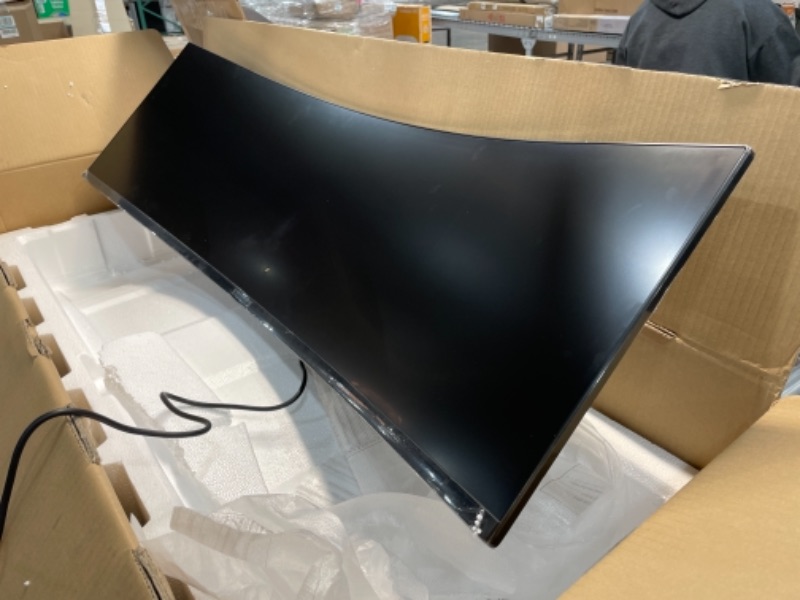 Photo 6 of Non-functional//Screen does not power on: Samsung 49 inch Class Wide Screen Qled Gaming Quantum Dot (3840x1080) Monitor - Lc49rg90ssnx/za, Gray