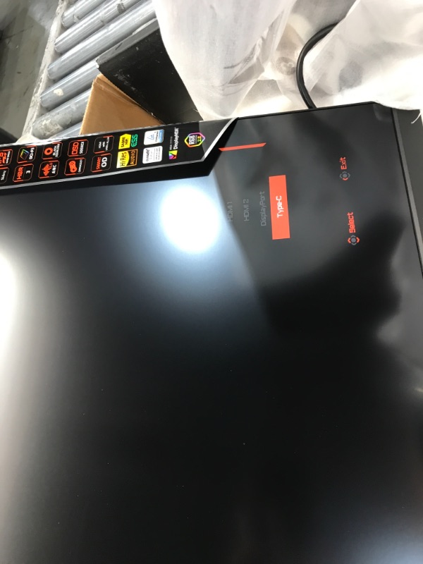 Photo 1 of AORUS FI32U 32" 4K SS IPS Gaming Monitor, Exclusive Built-in ANC, 3840x2160 Display, 144 Hz Refresh Rate, 1ms Response Time (GTG), 1x Display Port 1.4, 2X HDMI 2.1, 2X USB 3.0, with USB Type-C
32 Inches