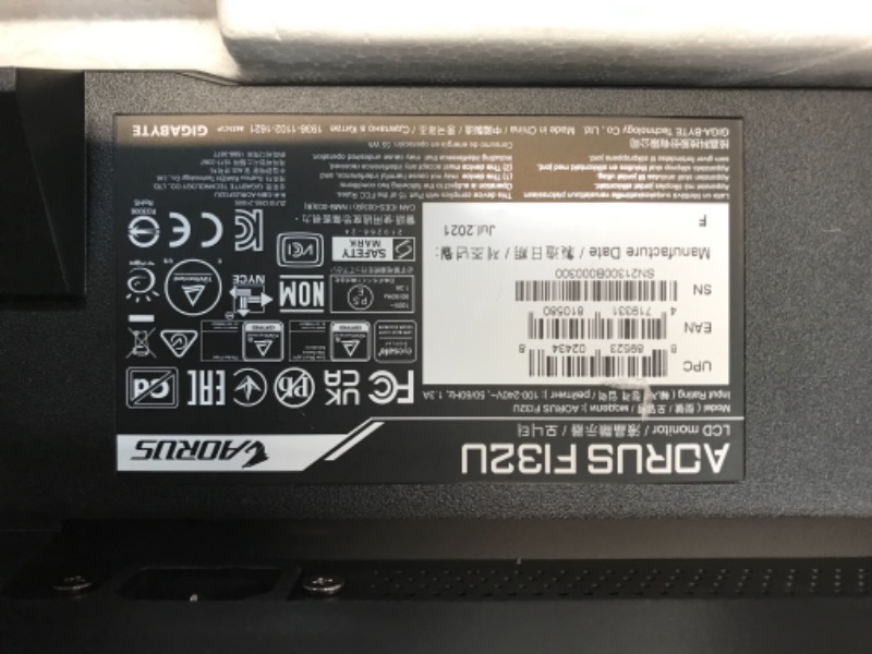 Photo 1 of AORUS FI32U 32" 4K SS IPS Gaming Monitor, Exclusive Built-in ANC, 3840x2160 Display, 144 Hz Refresh Rate, 1ms Response Time (GTG), 1x Display Port 1.4, 2X HDMI 2.1, 2X USB 3.0, with USB Type-C
32 Inches