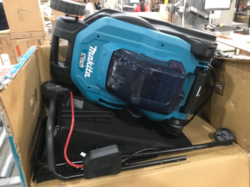 Photo 2 of Makita XML05Z 36V (18V X2) LXT 17" Residential Lawn Mower, Tool Only
