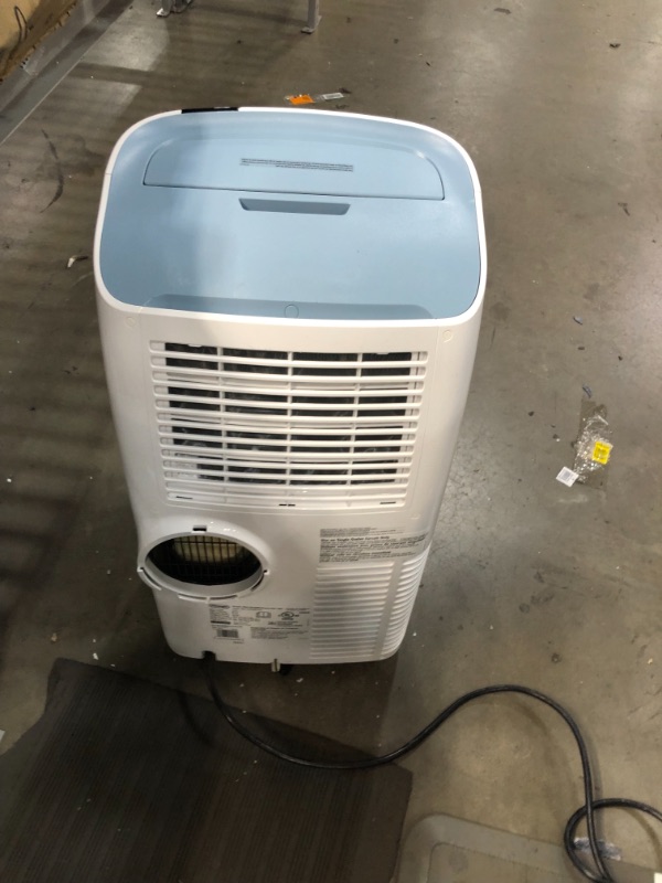 Photo 3 of DeLonghi PACEX390UVcare-6AL WH Penguino 14000 BTU Portable Air Conditioner, Dehumidifier, Fan & UV-Carelight, White
