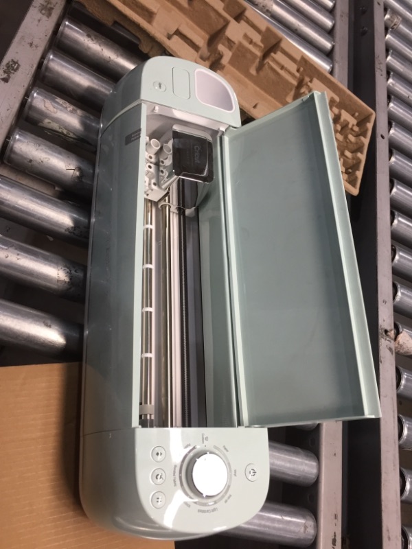Photo 1 of Cricut Explore Air 2, Mint

