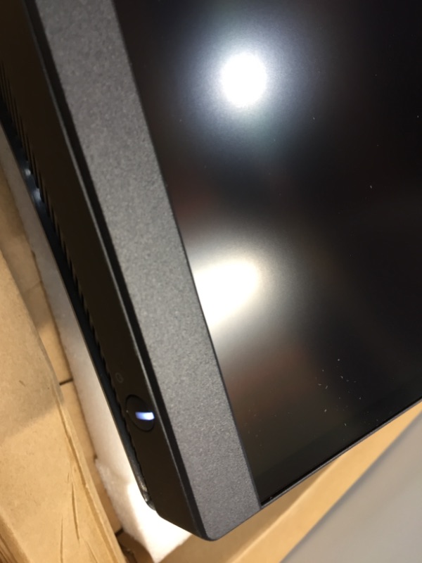 Photo 1 of Dell Curved Gaming Monitor 27 Inch Curved Monitor with 165Hz Refresh Rate, QHD (2560 x 1440) Display, Black - S2722DGM