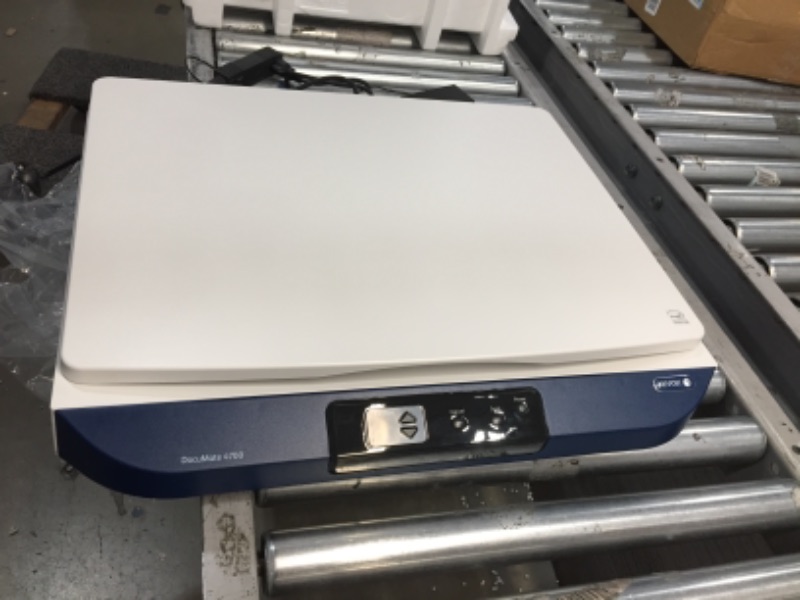 Photo 2 of NONFUNCTIONAL//
Xerox DocuMate 4700 Color Document Flatbed Scanner
