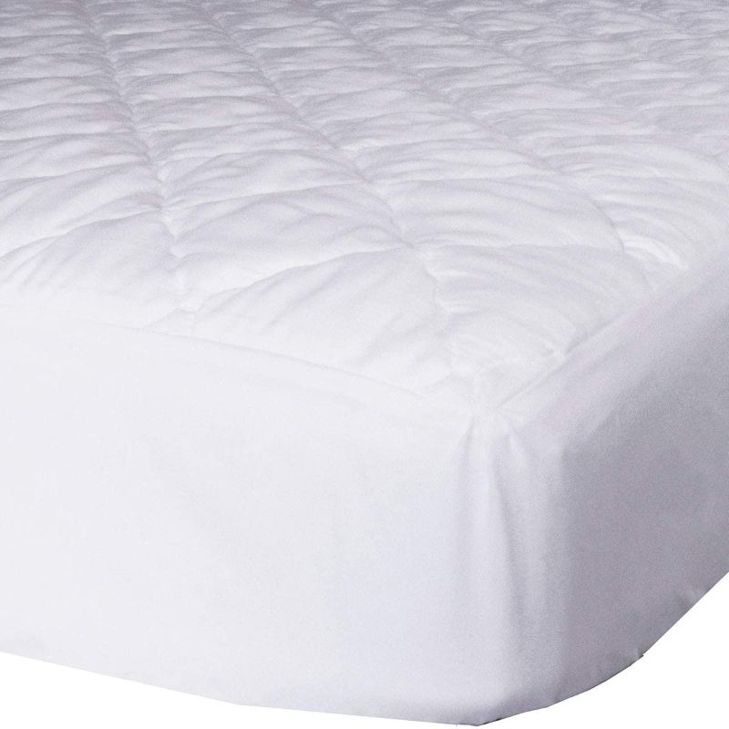 Photo 1 of AB Lifestyles RV 72x75 Short King Quilted Mattress Pad Cover. Fitted Sheet Style. for RV, Camper. Made in The USA…
