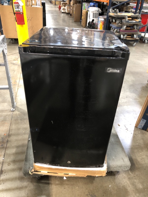 Photo 2 of Midea MRU03M2ABB Upright Freezer Large Black, 3.0 Cubic Feet
