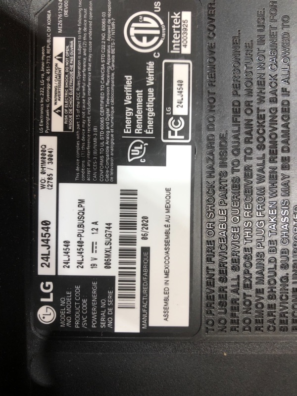 Photo 1 of LG 24" LED TV - 720p - Black